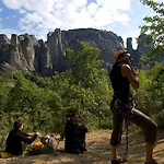 Nomads 4*
