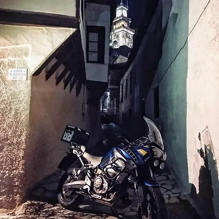 Han/Misafirhane Nomads Tríkala