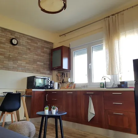 Nomads 4* Tríkala